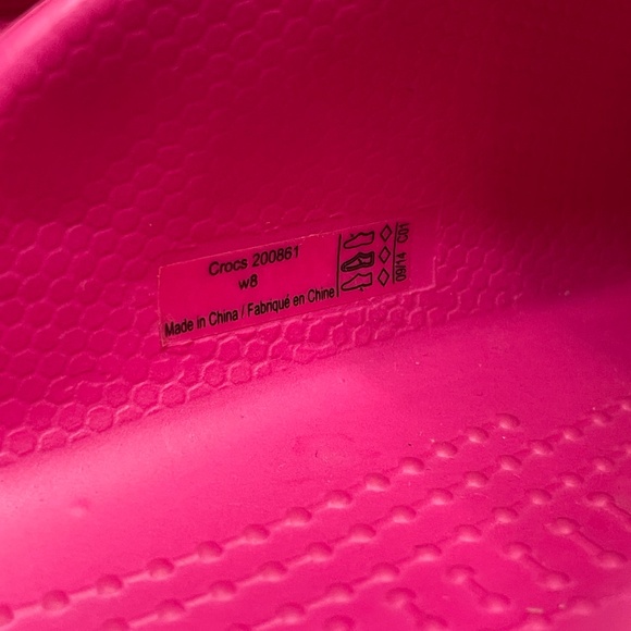 Pink Crocs - Picture 2 of 6